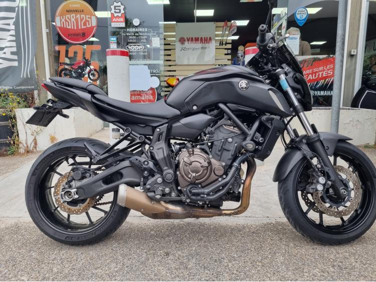 YAMAHA MT-07 (47.5CV)