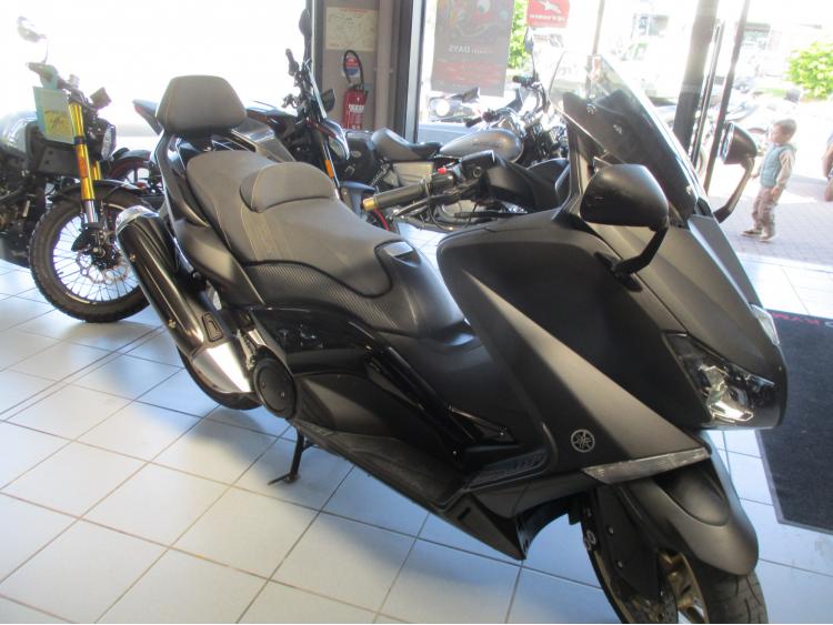 YAMAHA XP T-MAX 530 ABS BLACK MAX