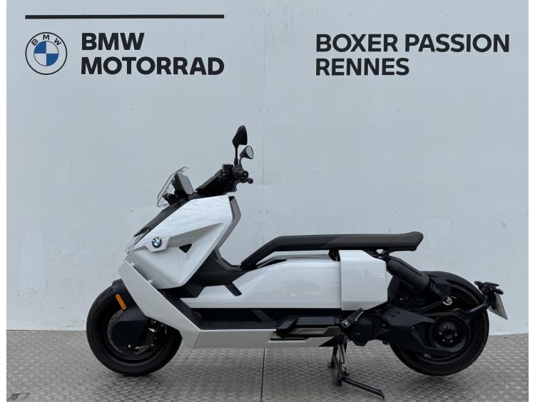 BMW CE 04