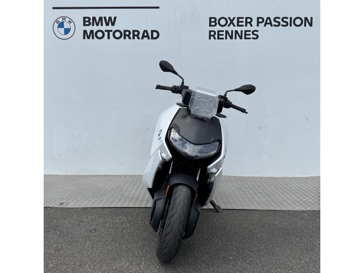 BMW CE 04