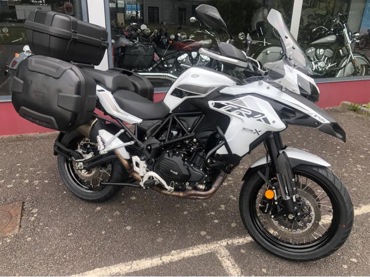 BENELLI TRK 502 X 