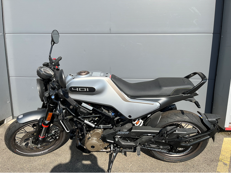 HUSQVARNA VITPILEN 401 NEUVE