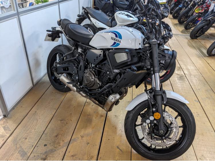 YAMAHA XSR 700 ABS A2