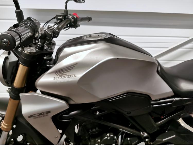 HONDA CB300R CB300 R CB 300 - ELIGIBLE A2