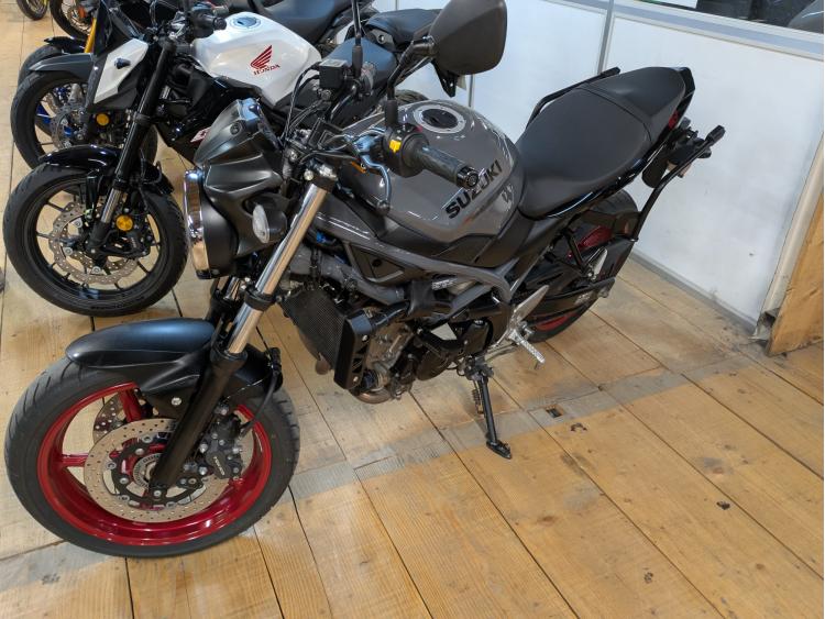 SUZUKI SV 650 A2
