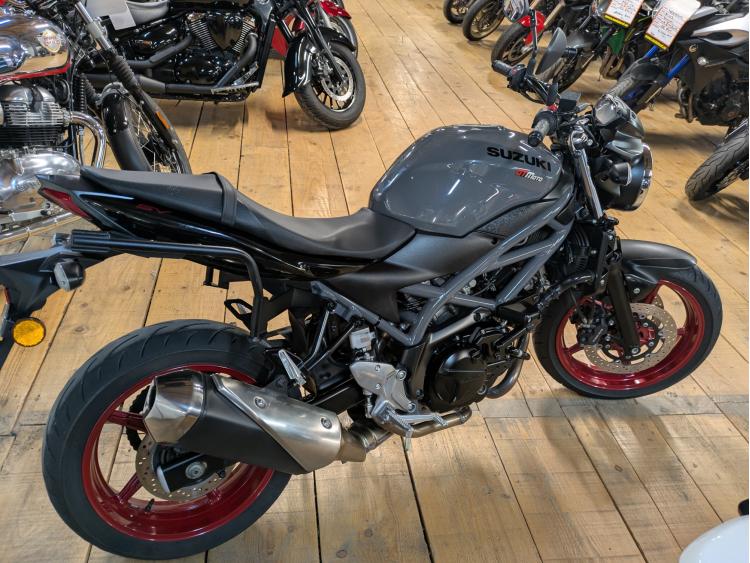 SUZUKI SV 650 A2