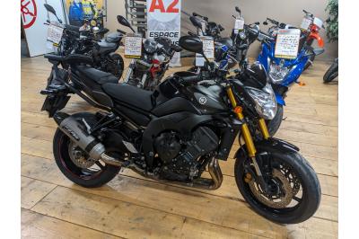 YAMAHA FZ8