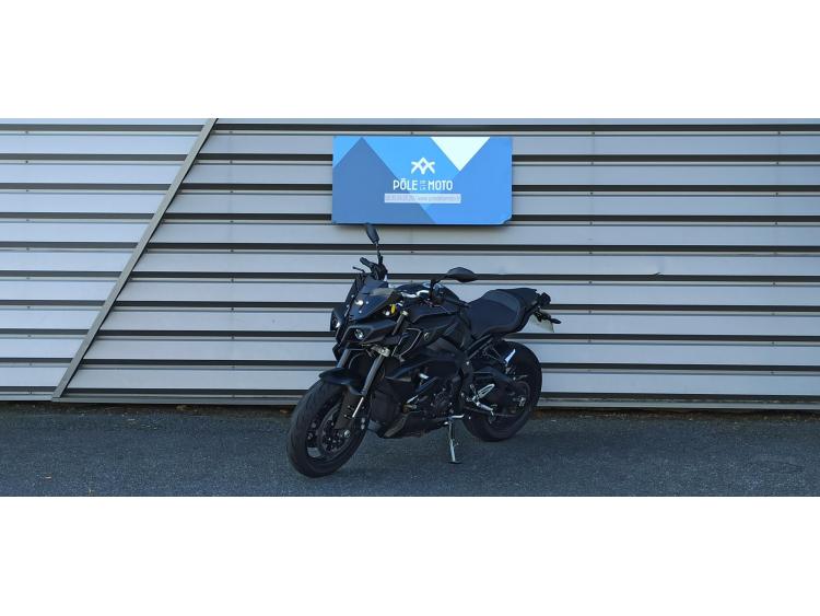 YAMAHA MT-10