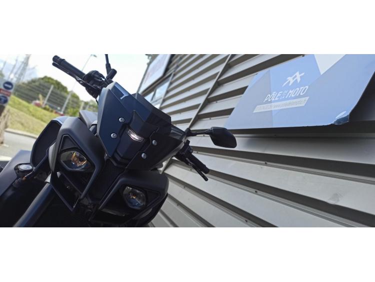 YAMAHA MT-10