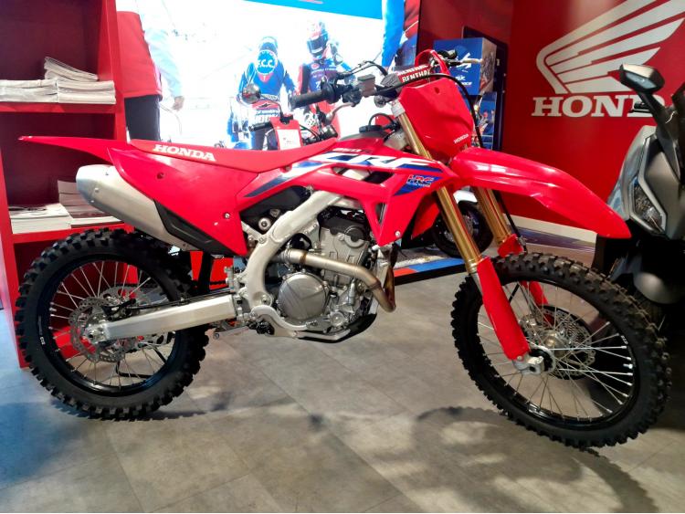 HONDA CRF 250 R - 0 HEURE