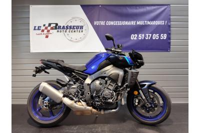 YAMAHA MT-10