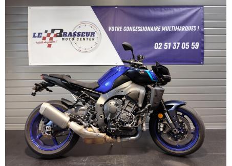 YAMAHA MT-10