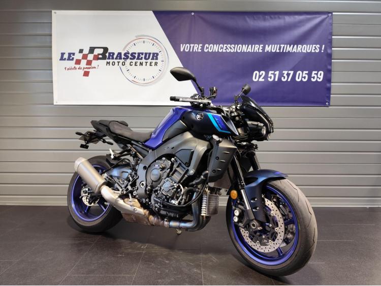 YAMAHA MT-10
