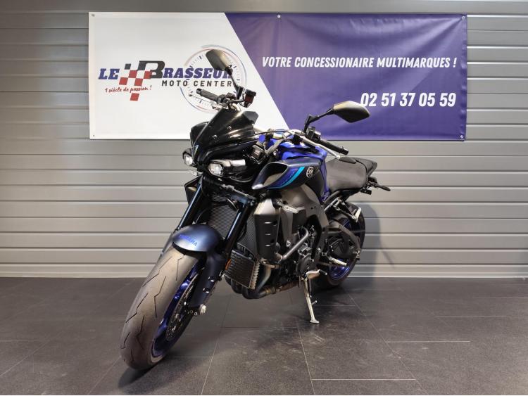 YAMAHA MT-10