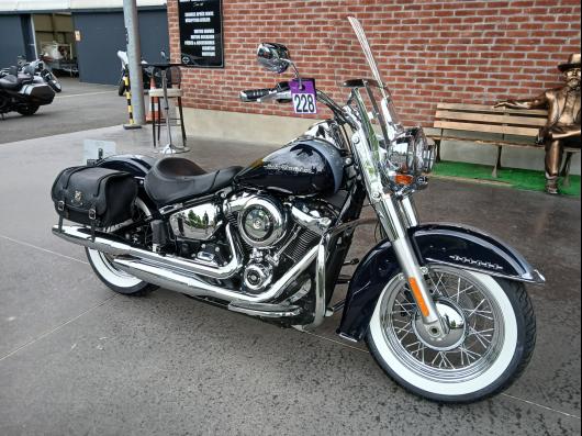 HARLEY-DAVIDSON SOFTAIL DELUXE 1745