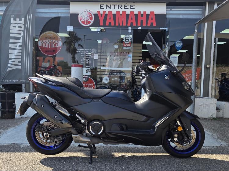 YAMAHA XP T-MAX 560