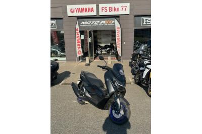 YAMAHA NMAX 125
