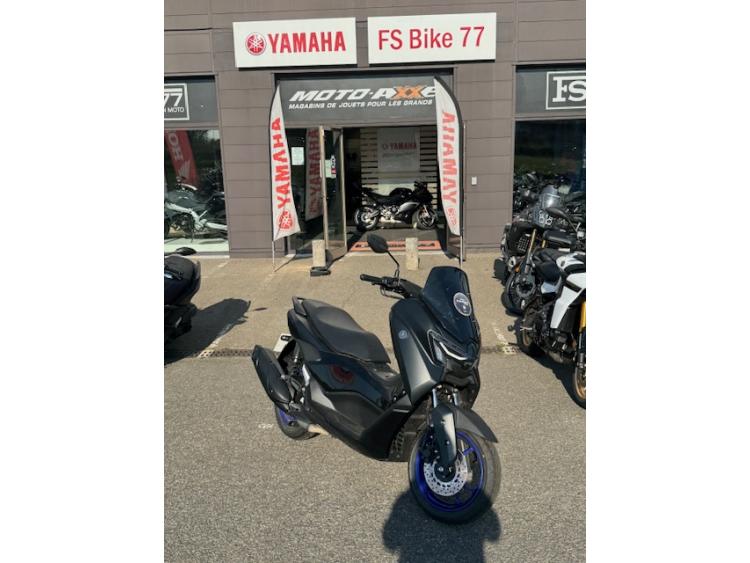 YAMAHA NMAX 125