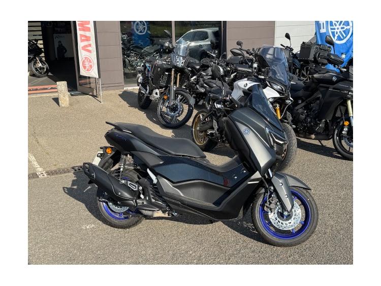 YAMAHA NMAX 125
