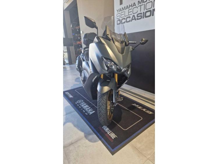 YAMAHA XP T-MAX 560 TECH MAX garantie 12 mois