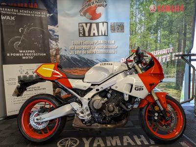 YAMAHA XSR 900 GP