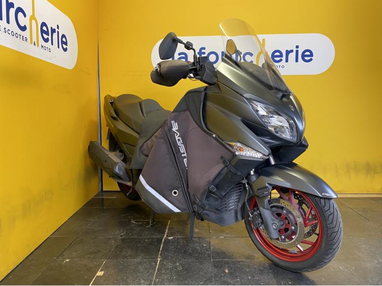 SUZUKI BURGMAN 400 / BURGMAN 400 ABS