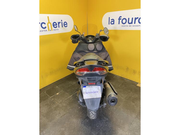 SUZUKI BURGMAN 400 / BURGMAN 400 ABS