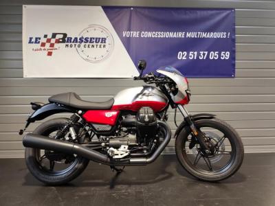 MOTO GUZZI V7 STONE