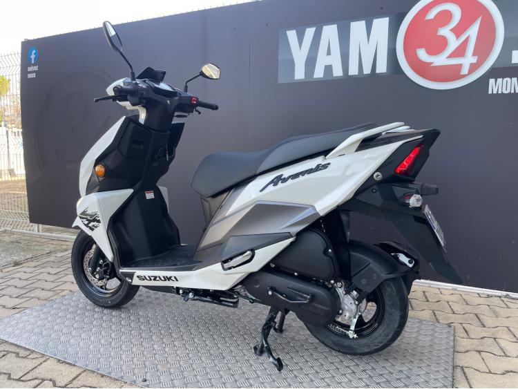SUZUKI AVENIS 125