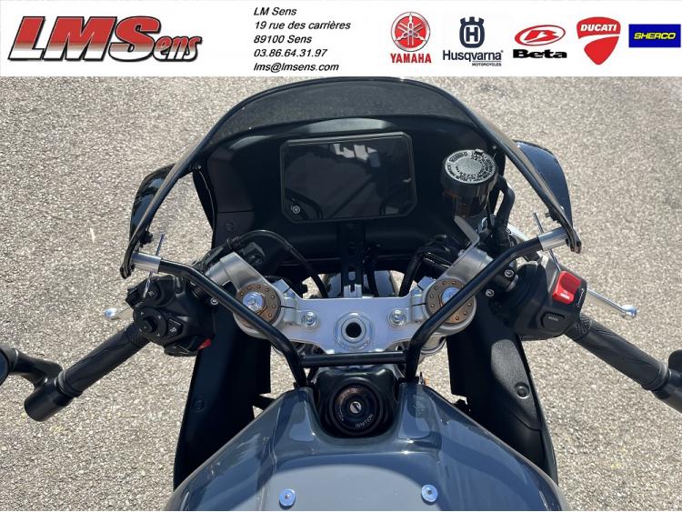 YAMAHA XSR 900 GP