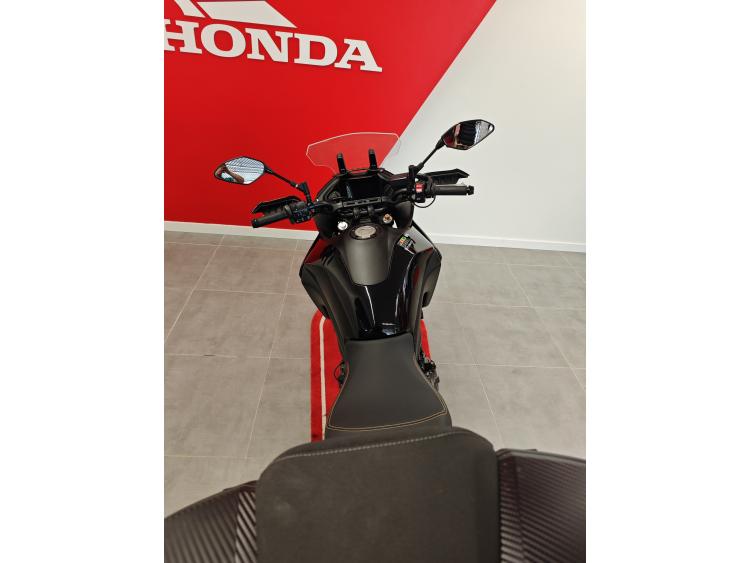YAMAHA TRACER 7
