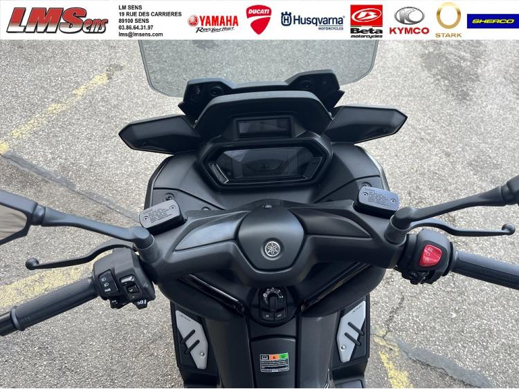 YAMAHA XMAX 125 TECH MAX
