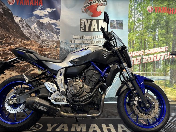 YAMAHA MT-07 (47.5CV)