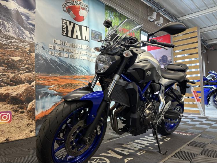 YAMAHA MT-07 (47.5CV)