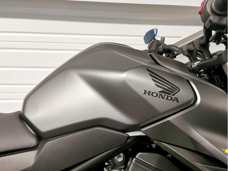 HONDA CB 750 HORNET - ELIGIBLE A2 - CB750
