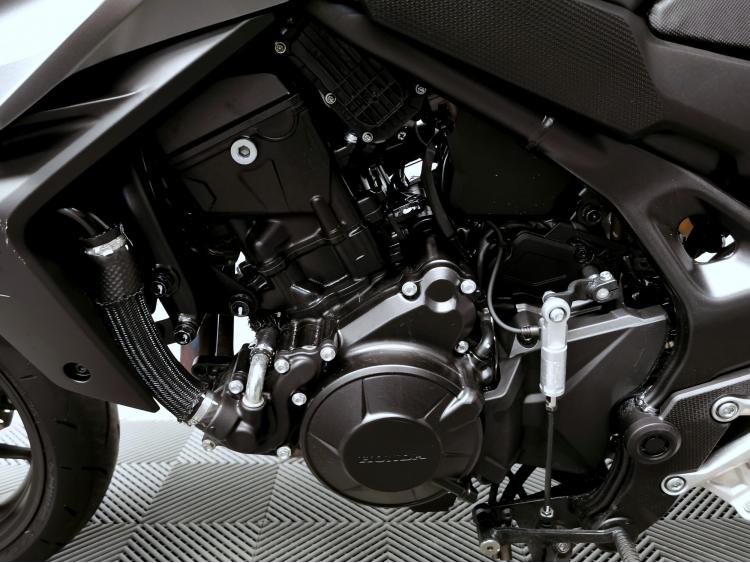 HONDA CB 750 HORNET - ELIGIBLE A2 - CB750