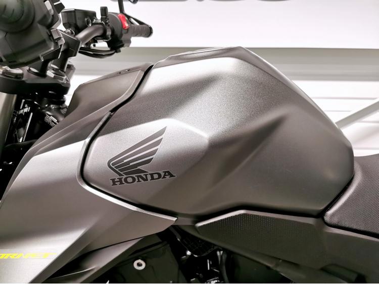 HONDA CB 750 HORNET - ELIGIBLE A2 - CB750
