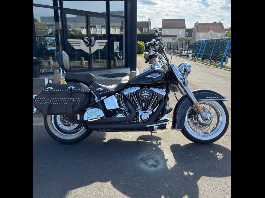 HARLEY-DAVIDSON SOFTAIL HERITAGE 1690