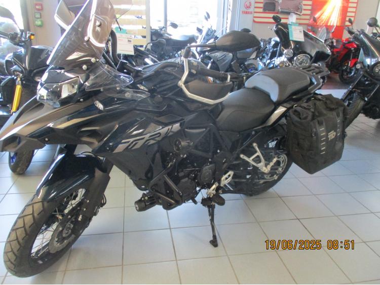 BENELLI TRK 502 X