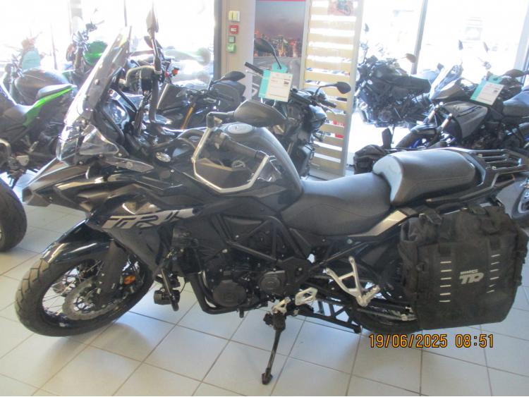 BENELLI TRK 502 X