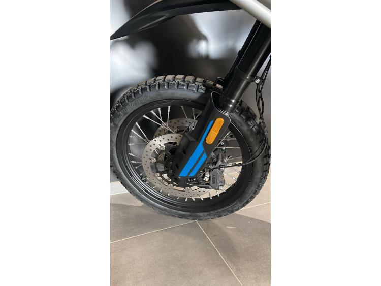 CF MOTO MT 800  X