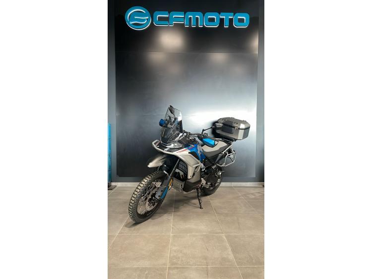 CF MOTO MT 800  X