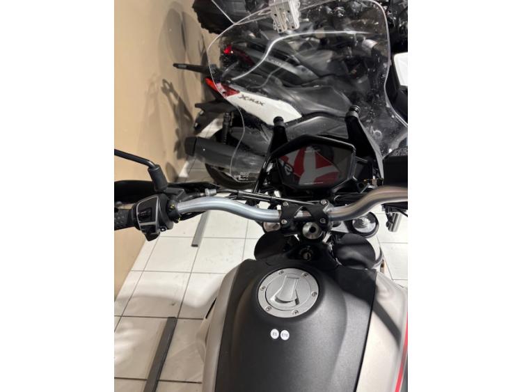 MOTO GUZZI V85 TT TRAVEL PACK 850
