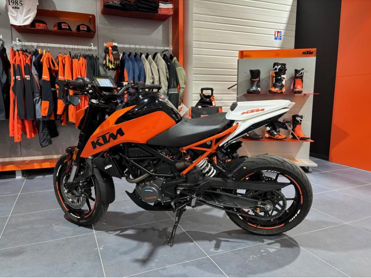 KTM 125 DUKE 