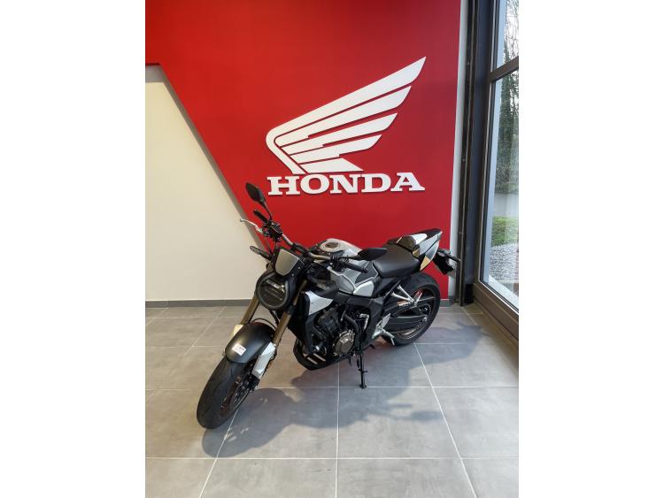 HONDA CB 650 R E-CLUTCH