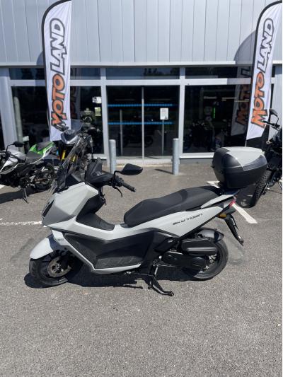 KYMCO SKYTOWN 50