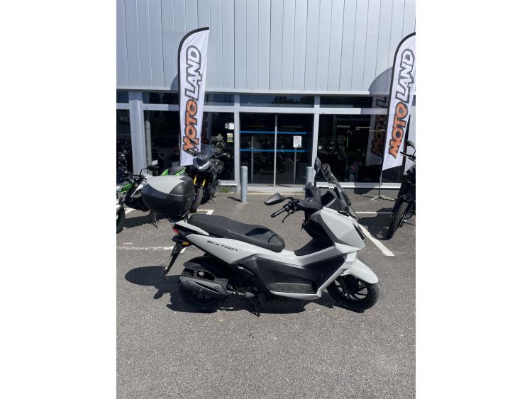 KYMCO SKYTOWN 50