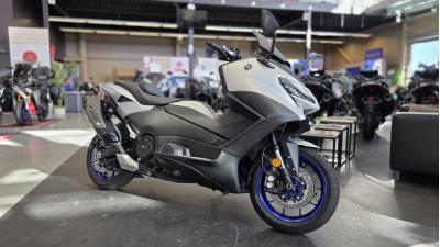 YAMAHA XP T-MAX 560