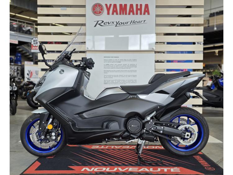 YAMAHA TMAX 560 ICON PERFORMANCE 1/1