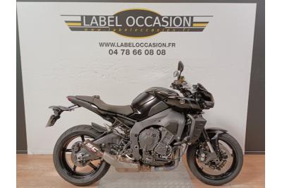 YAMAHA MT-10